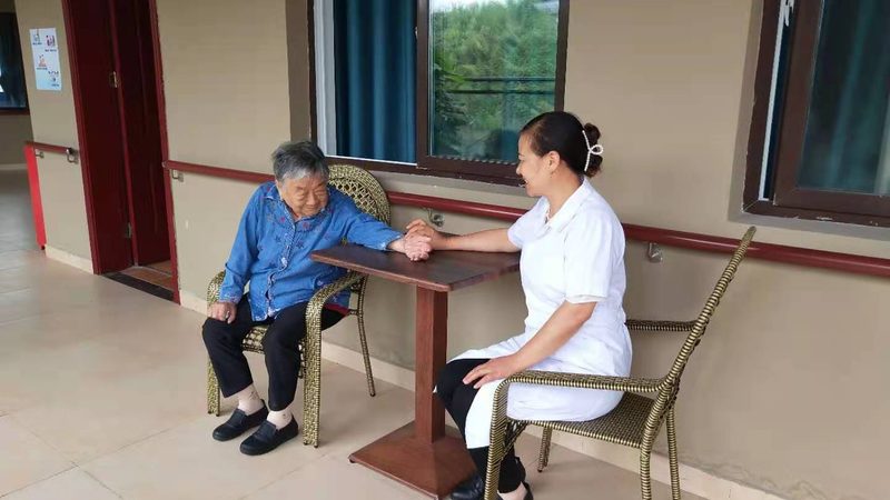 成都养老护理员日常照护培训：提升服务质量的关键